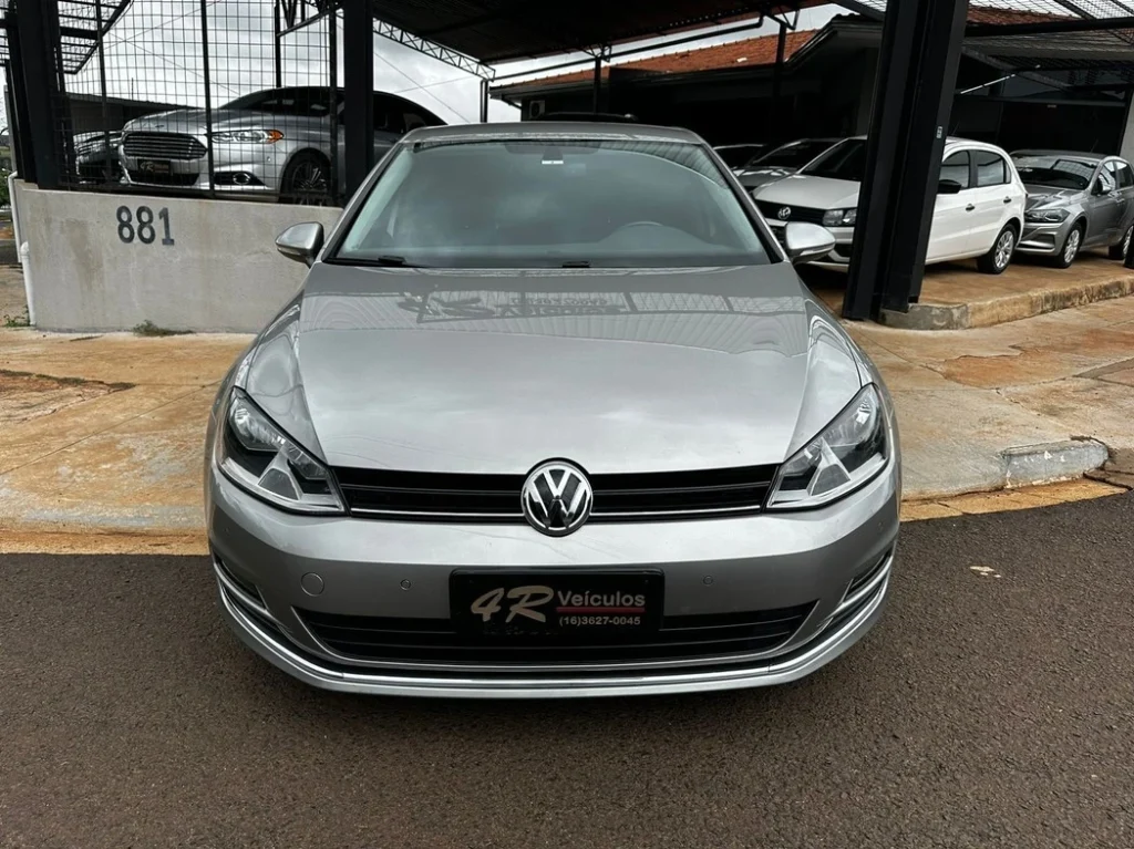 300370-volkswagen-golf-20240326133045100577